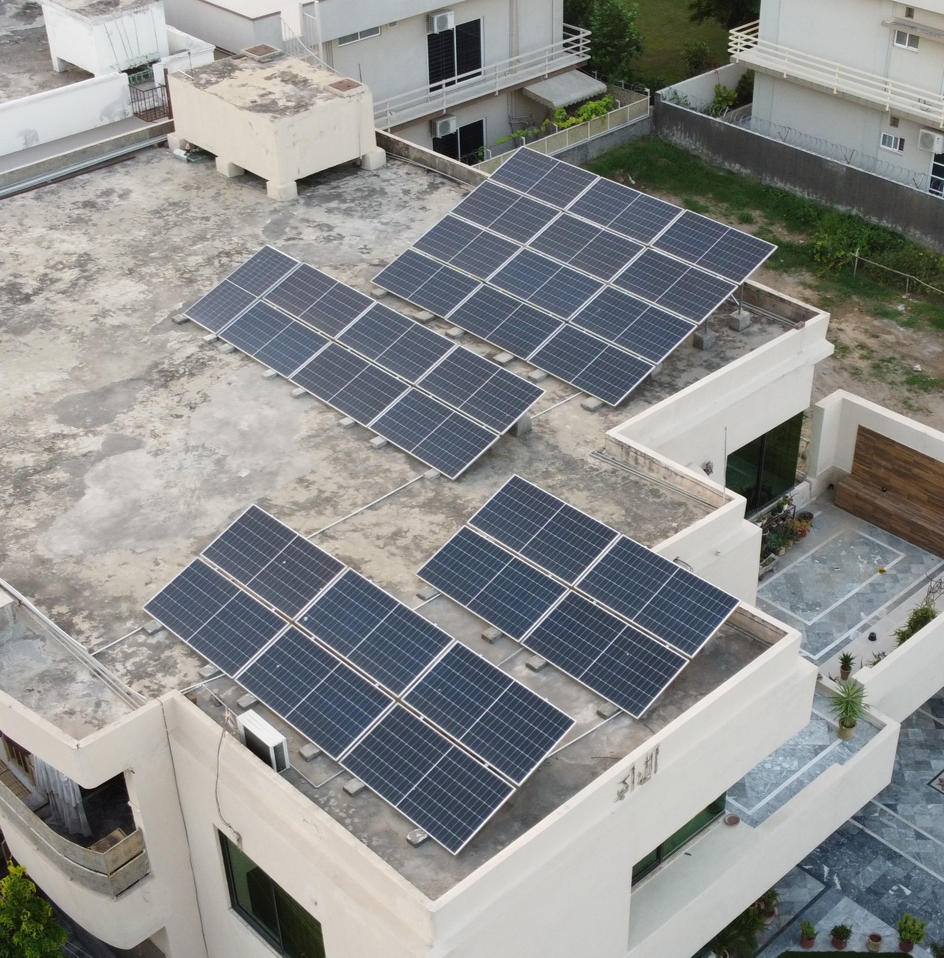 Off-Grid